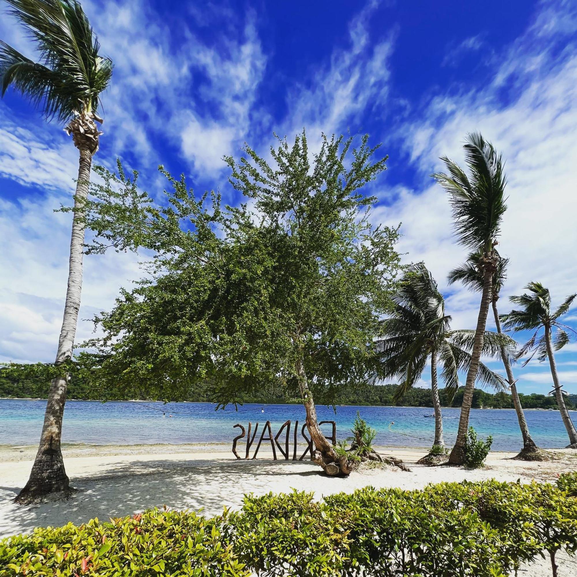 Fridays Puerto Galera Hotel Exterior photo